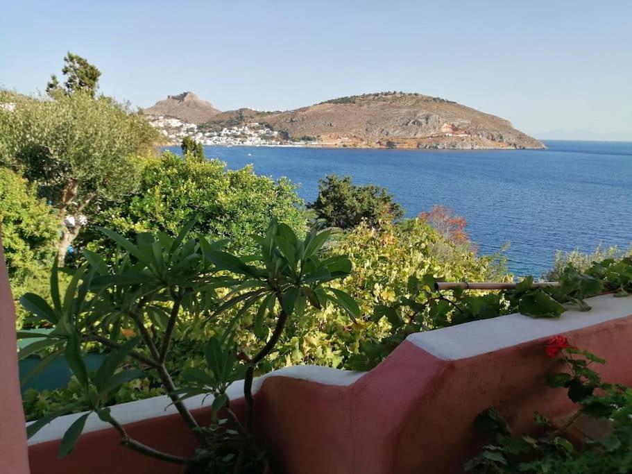 Casa Dei Melograni At Vourlidia Leros Vila Vromolithos Exterior foto