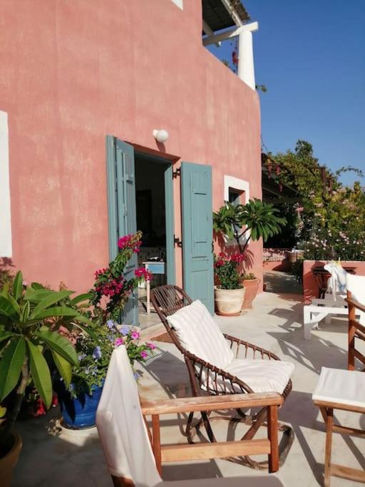 Casa Dei Melograni At Vourlidia Leros Vila Vromolithos Exterior foto