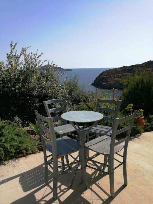 Casa Dei Melograni At Vourlidia Leros Vila Vromolithos Exterior foto