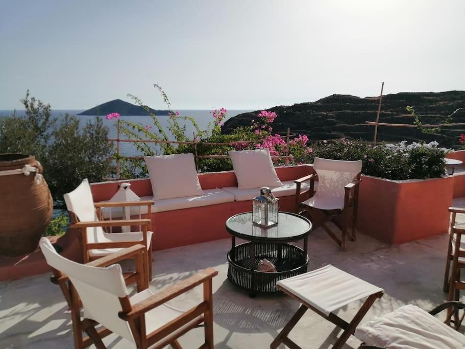 Casa Dei Melograni At Vourlidia Leros Vila Vromolithos Exterior foto