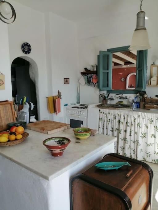 Casa Dei Melograni At Vourlidia Leros Vila Vromolithos Exterior foto