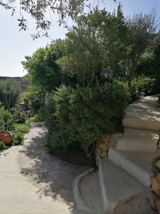 Casa Dei Melograni At Vourlidia Leros Vila Vromolithos Exterior foto