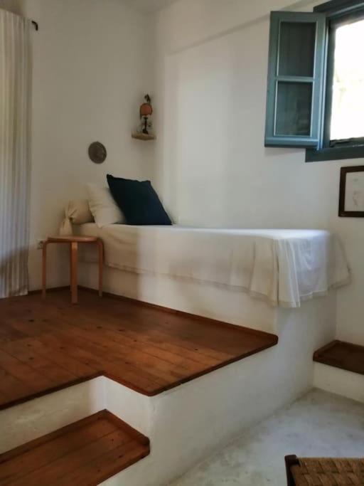 Casa Dei Melograni At Vourlidia Leros Vila Vromolithos Exterior foto