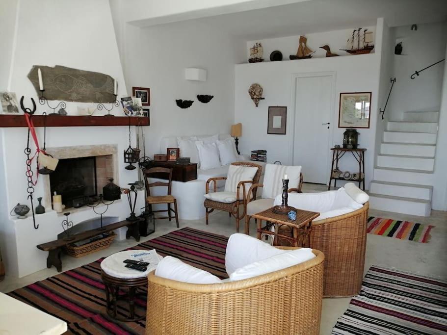 Casa Dei Melograni At Vourlidia Leros Vila Vromolithos Exterior foto